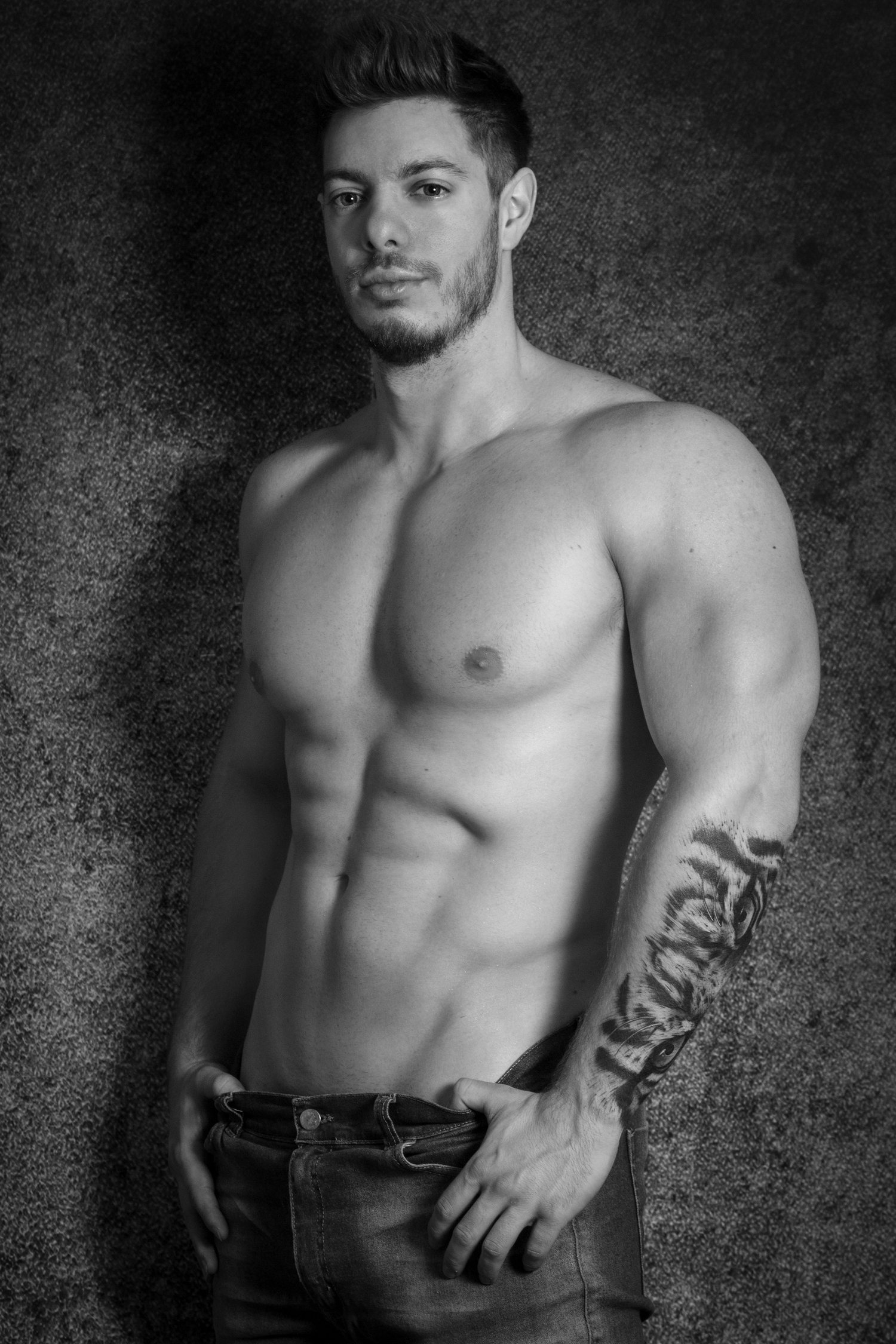 Ezequiel — entrenador KRAKEN FITNESS